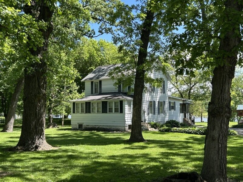 33709 S West River Road Wilmington IL 60481