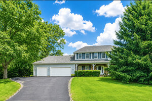 Photo of 2120 Kenton Lane Libertyville IL 60048