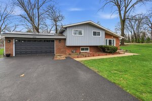 Photo of 3 Woodland Avenue West Chicago IL 60185