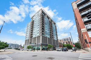 Photo of 700 W Van Buren Street Chicago IL 60607 Unit 1409