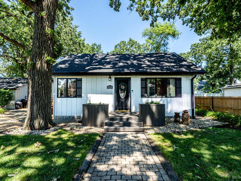 23144 W Oak Street Plainfield IL 60544