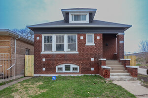 Photo of 7500 S Honore Street Chicago IL 60620