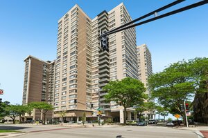Photo of 6301 N Sheridan Road Chicago IL 60660 Unit 24E