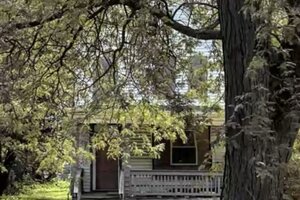 Photo of 6839 S Parnell Avenue Chicago IL 60621