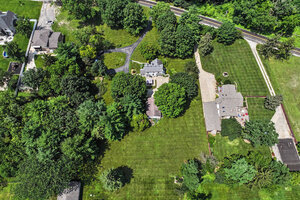 Photo of 9000 Wolf Road Burr Ridge IL 60527