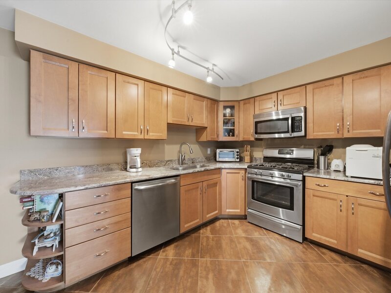 11132 S 84th Avenue Palos Hills IL 60465