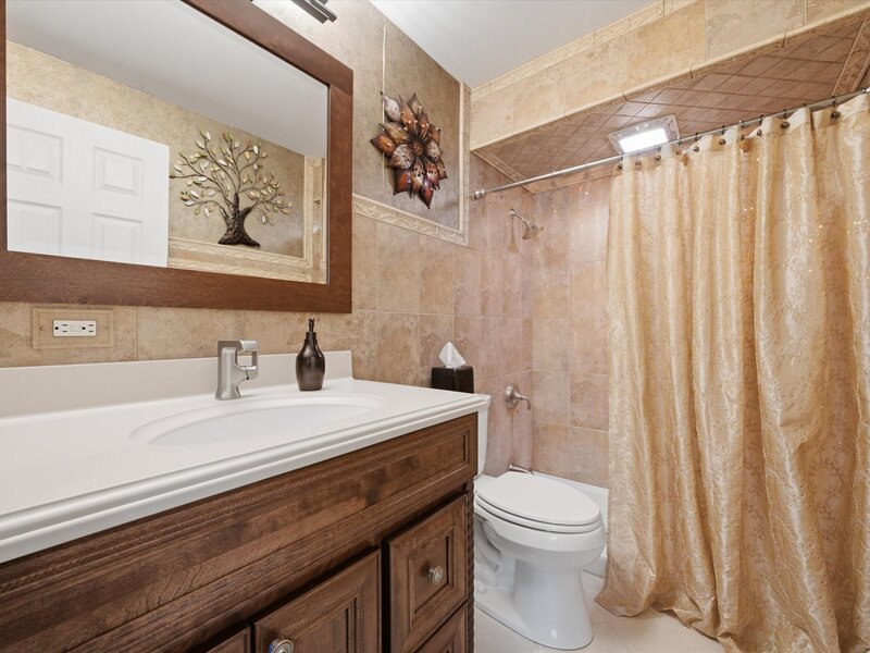 11132 S 84th Avenue Palos Hills IL 60465