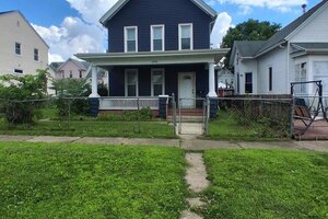 Photo of 2736 5 1/2 Avenue Rock Island IL 61201