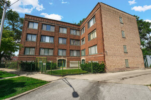 Photo of 8008 S Ridgeland Avenue Chicago IL 60617 Unit 2A