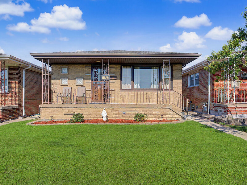 11543 S Ewing Avenue Chicago IL 60617