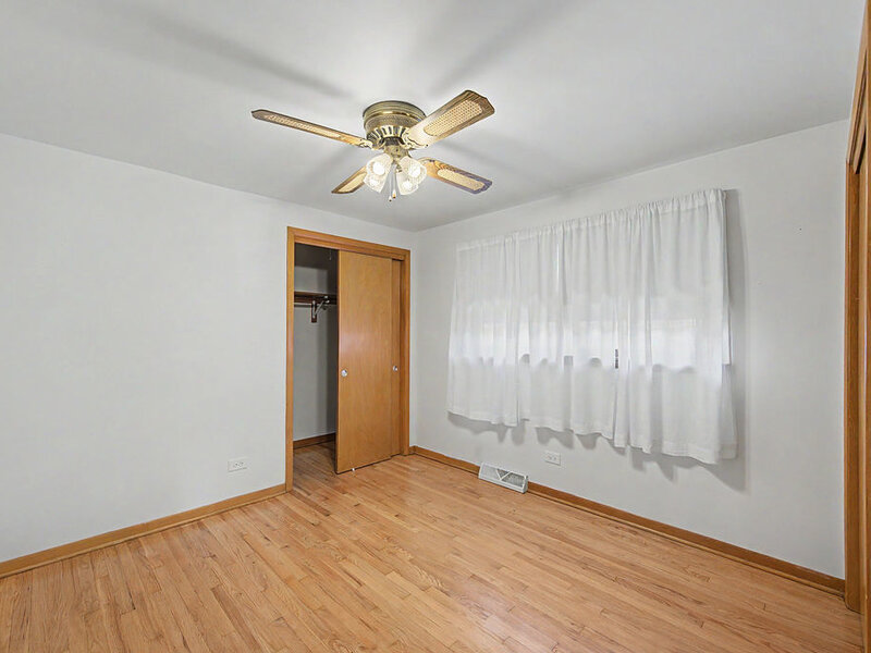 11543 S Ewing Avenue Chicago IL 60617