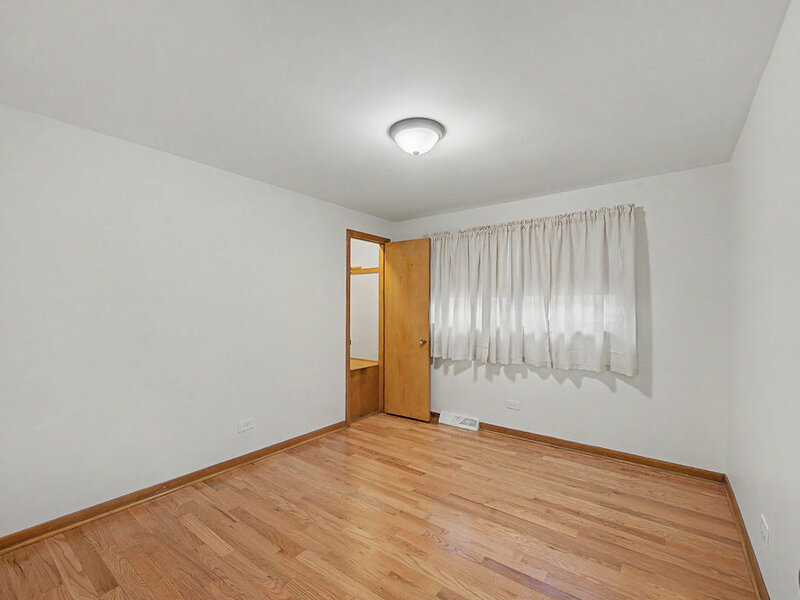 11543 S Ewing Avenue Chicago IL 60617