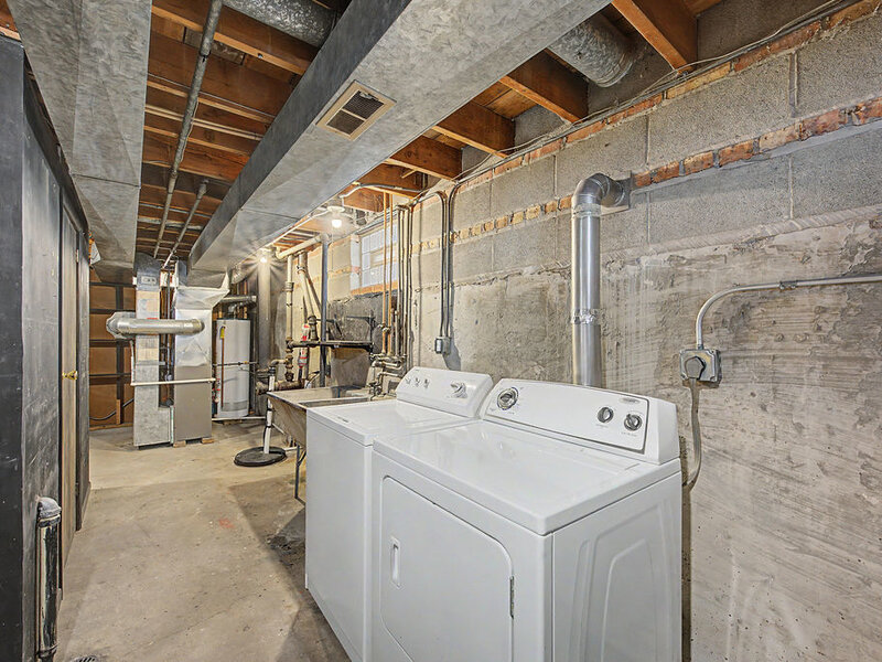 11543 S Ewing Avenue Chicago IL 60617