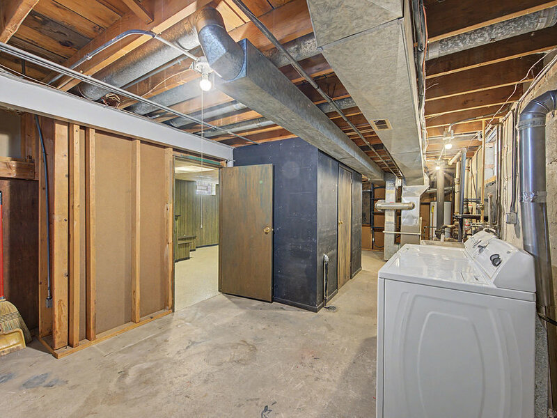 11543 S Ewing Avenue Chicago IL 60617