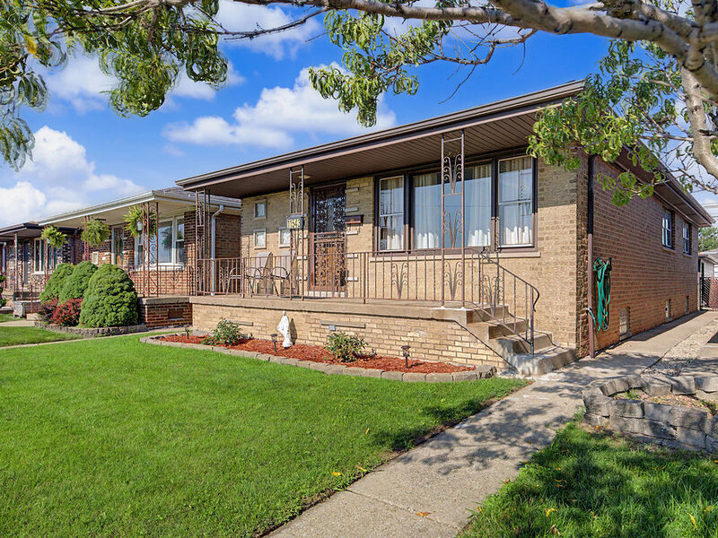 11543 S Ewing Avenue Chicago IL 60617