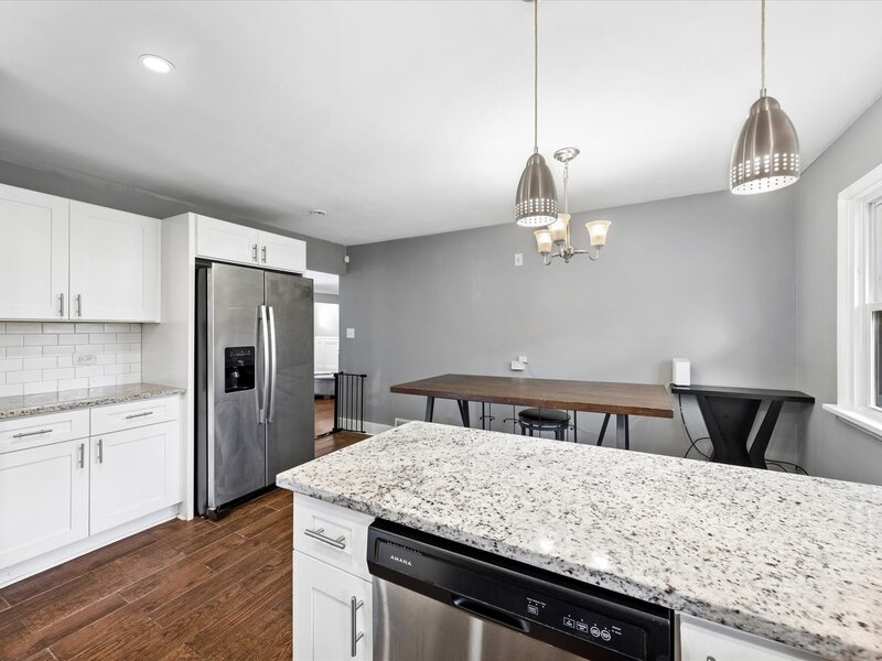 17947 William Street Lansing IL 60438
