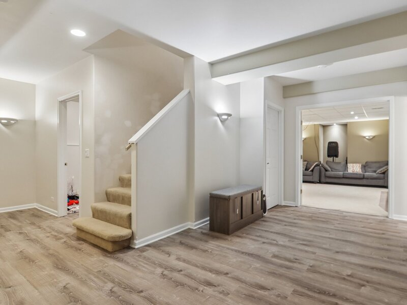 1201 Sterling Drive Mundelein IL 60060