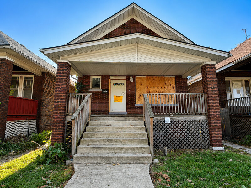 7921 S Ridgeland Avenue Chicago IL 60617