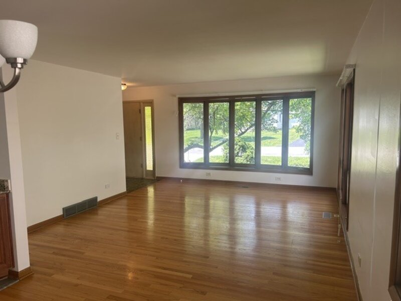 1 Monterey Avenue Oakbrook Terrace IL 60181