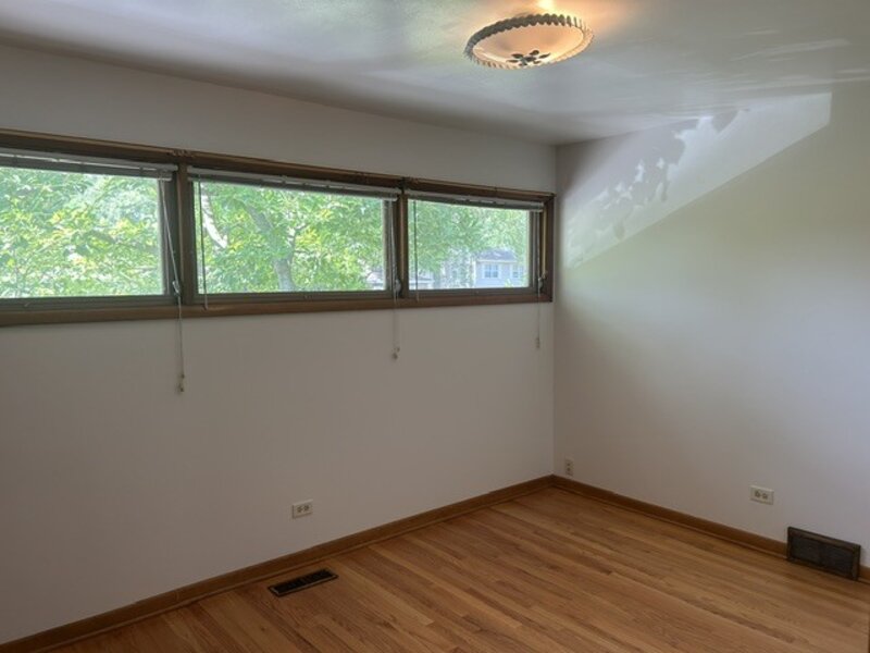 1 Monterey Avenue Oakbrook Terrace IL 60181