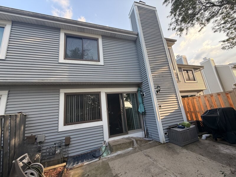 1984 Dunmore Place Hoffman Estates IL 60169