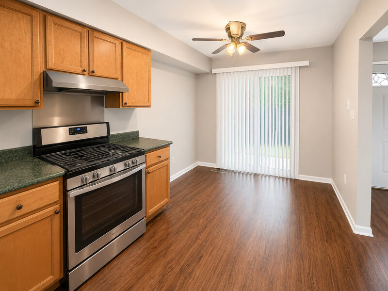 1984 Dunmore Place Hoffman Estates IL 60169