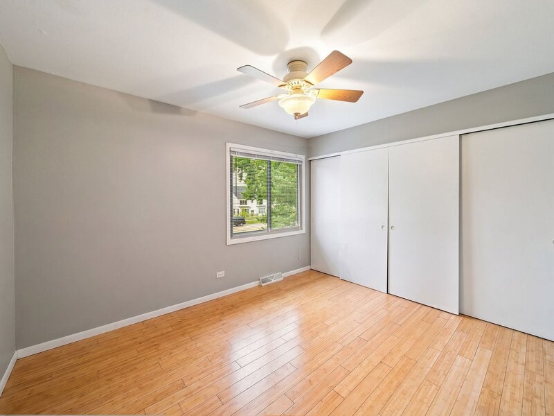 1984 Dunmore Place Hoffman Estates IL 60169