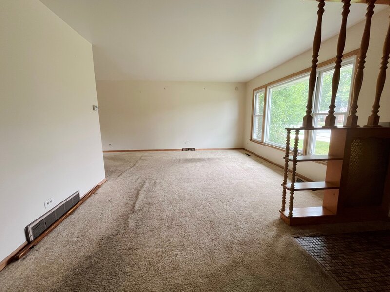 865 E 165th Street South Holland IL 60473