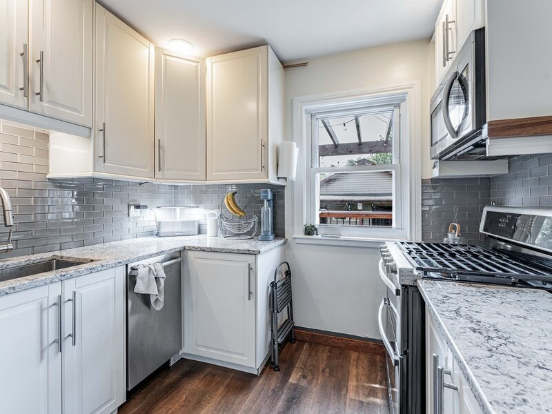 5215 W 63rd Place Chicago IL 60638