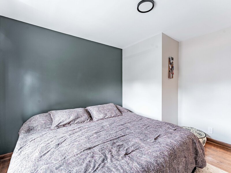 5215 W 63rd Place Chicago IL 60638
