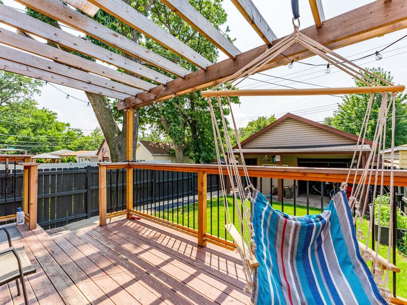 5215 W 63rd Place Chicago IL 60638