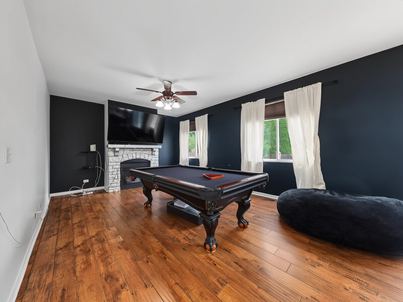 708 Bay Shore Drive Pingree Grove IL 60140