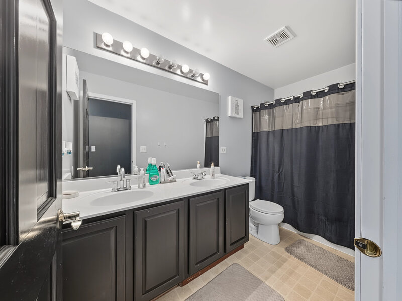 708 Bay Shore Drive Pingree Grove IL 60140