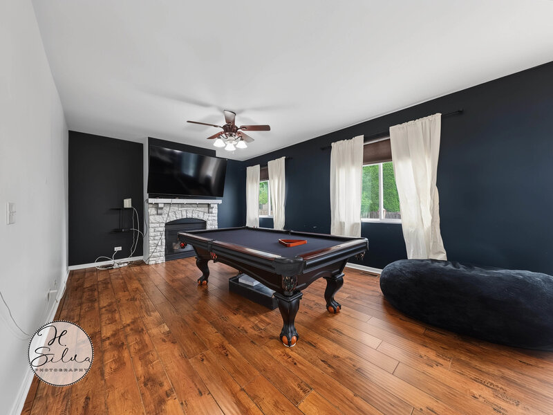 708 Bay Shore Drive Pingree Grove IL 60140