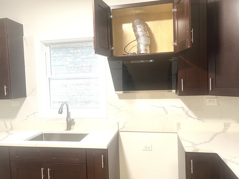 4317 S Maplewood Avenue Chicago IL 60632