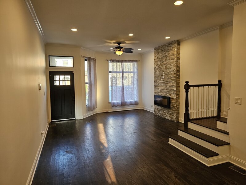 4420 S Berkeley Avenue Chicago IL 60653