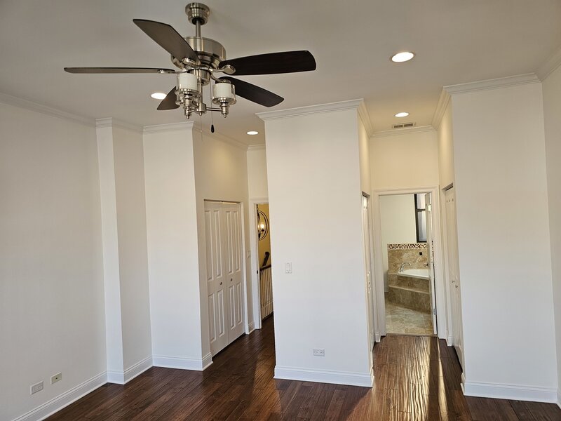 4420 S Berkeley Avenue Chicago IL 60653