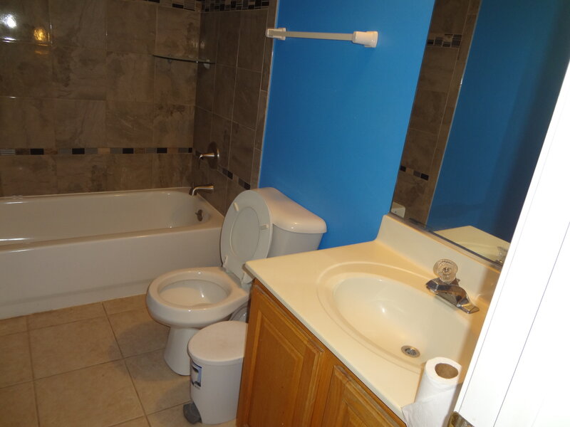1035 Deer Creek Road Carpentersville IL 60110
