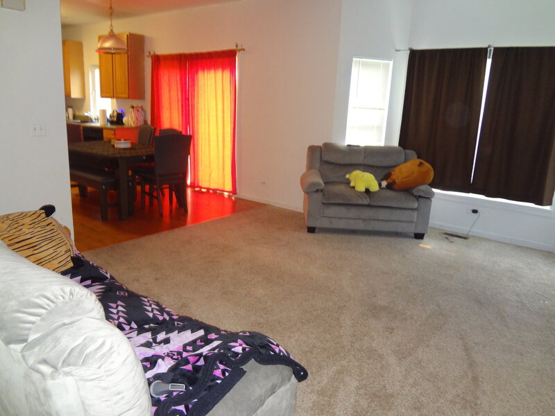 1035 Deer Creek Road Carpentersville IL 60110