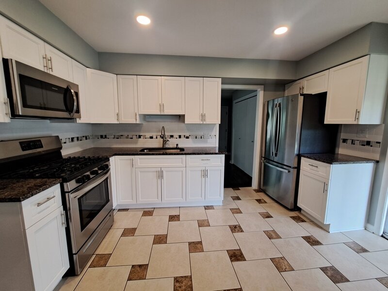644 Bryn Mawr Avenue Bartlett IL 60103