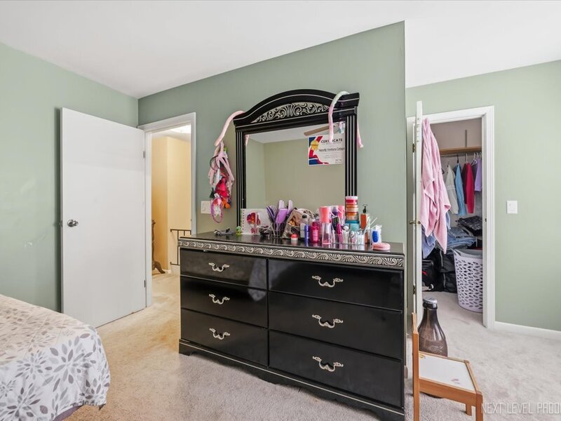 1845 Birch Lane Aurora IL 60506