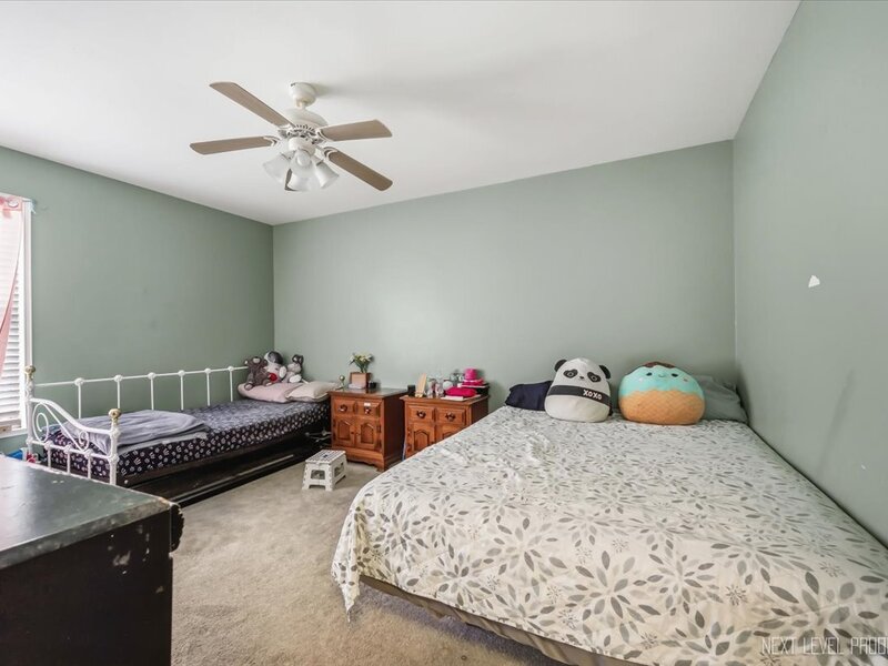 1845 Birch Lane Aurora IL 60506