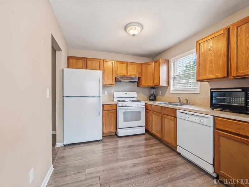 1845 Birch Lane Aurora IL 60506