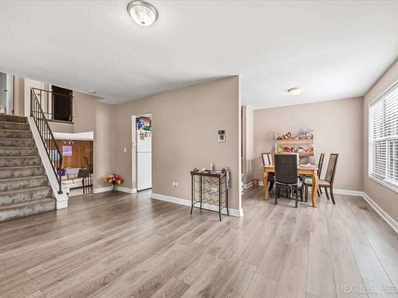 1845 Birch Lane Aurora IL 60506