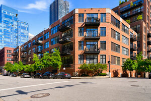 Photo of 333 W Hubbard Street Chicago IL 60654 Unit 1010