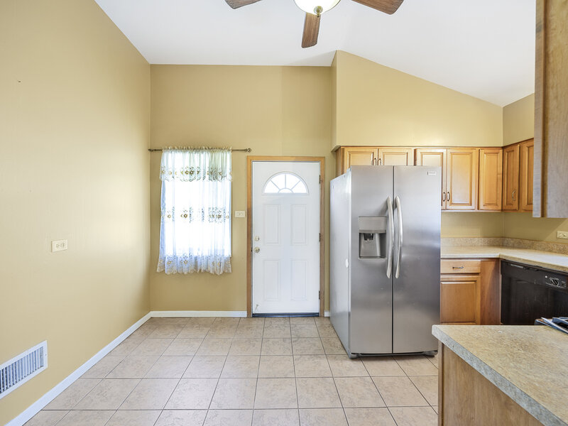 15539 Dobson Avenue Dolton IL 60419