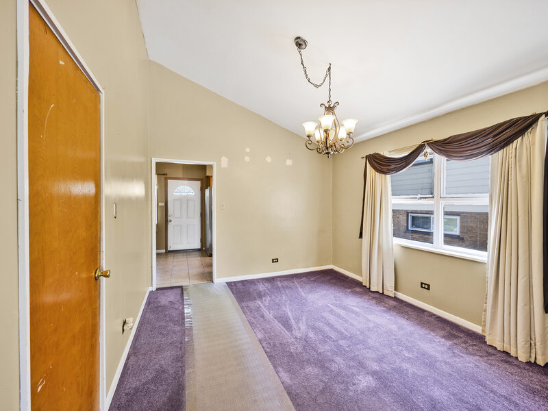 15539 Dobson Avenue Dolton IL 60419