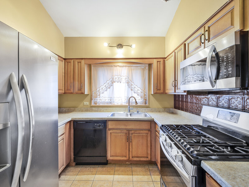 15539 Dobson Avenue Dolton IL 60419