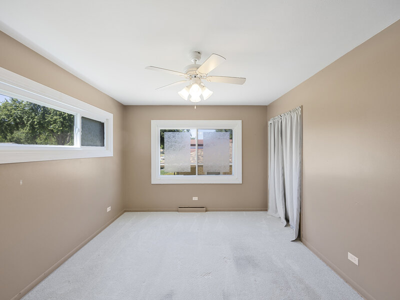 15539 Dobson Avenue Dolton IL 60419