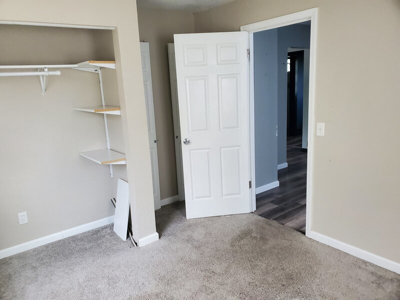 1623 W Pleasant Street Davenport IA 52804